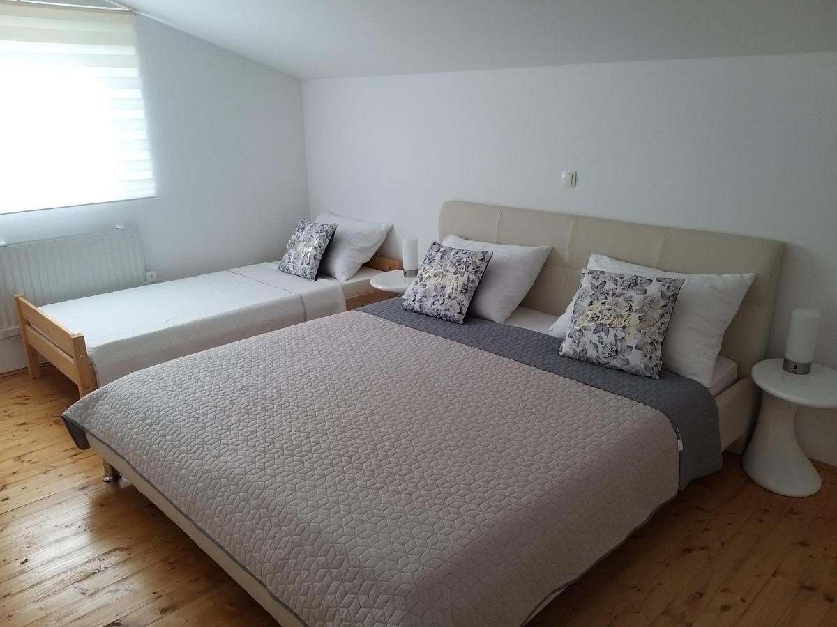 שיבניק Apartment Kale מראה חיצוני תמונה